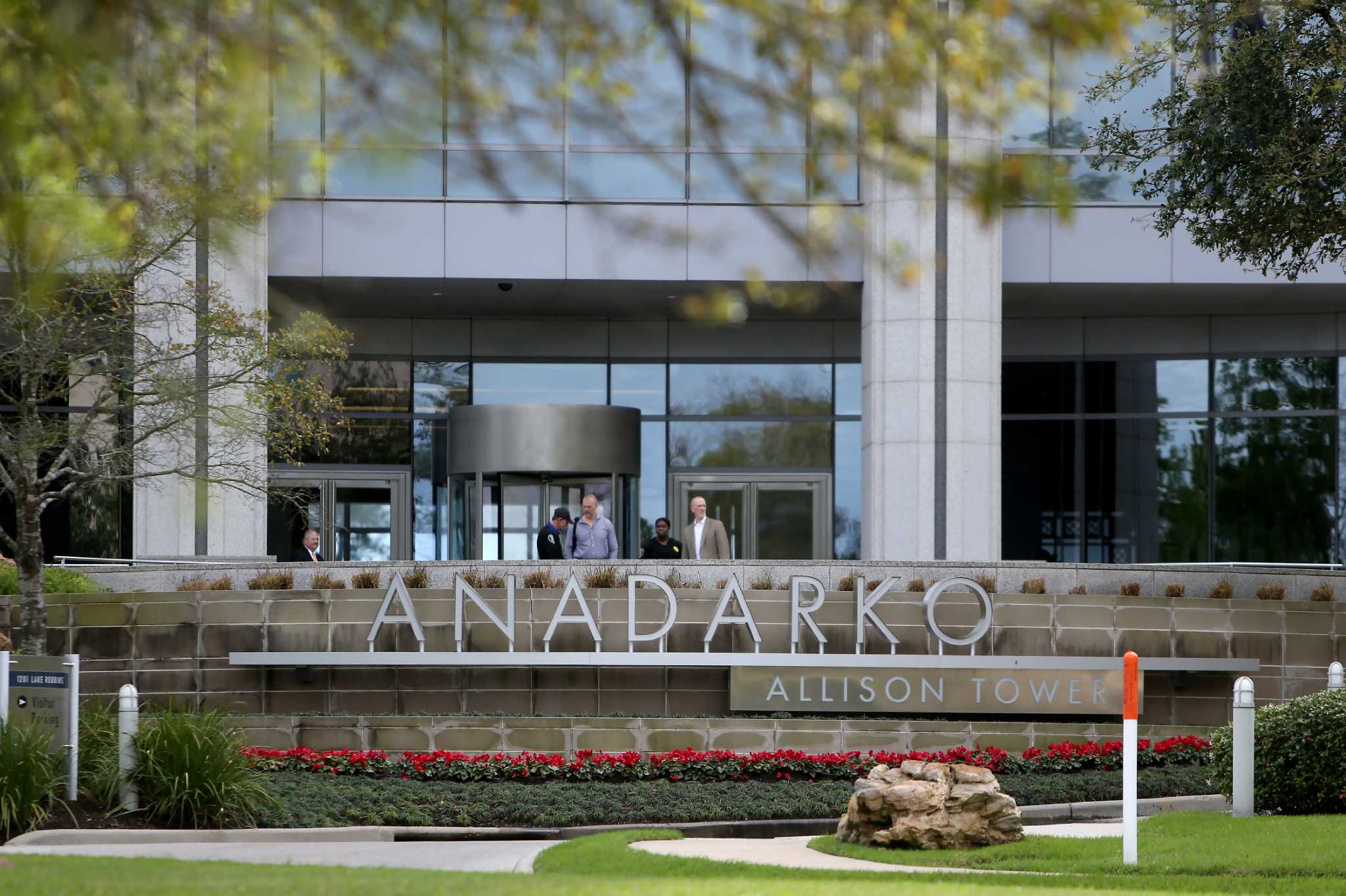 Anadarko posts 700 million loss in 2nd quarter