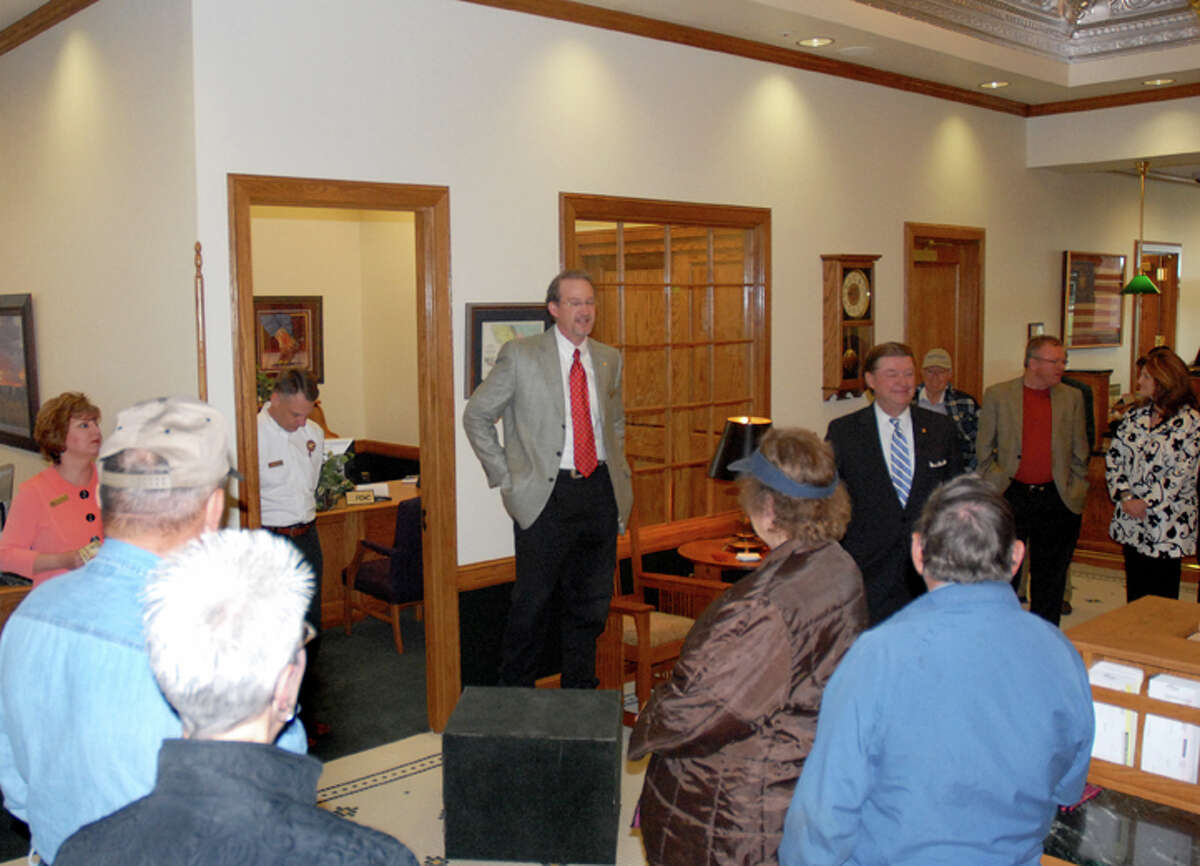 Happy State Bank opens Plainview branch