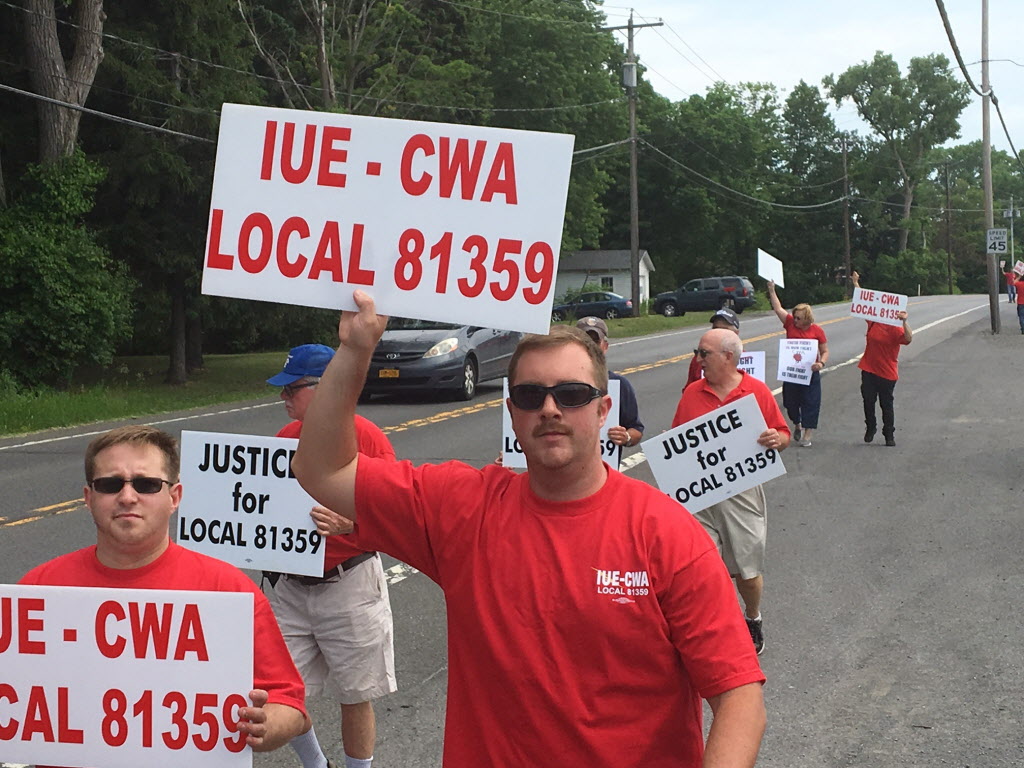 Momentive makes final offer to Waterford IUECWA union