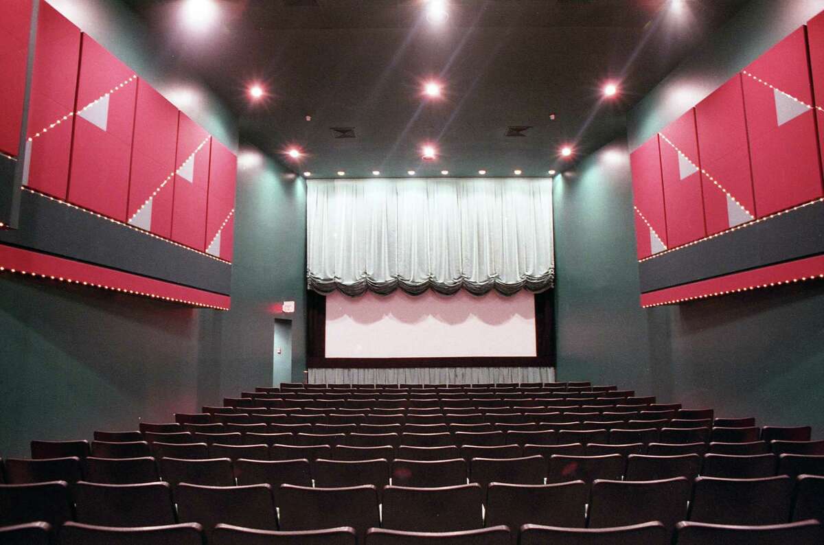 30 years ago Dueling blimps, all stars arrive, Elissa in NYC