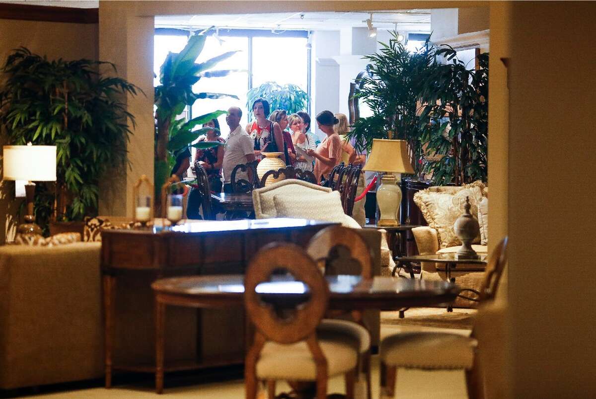 Joanna Gaines greets throngs of fans at Star Furniture in Katy