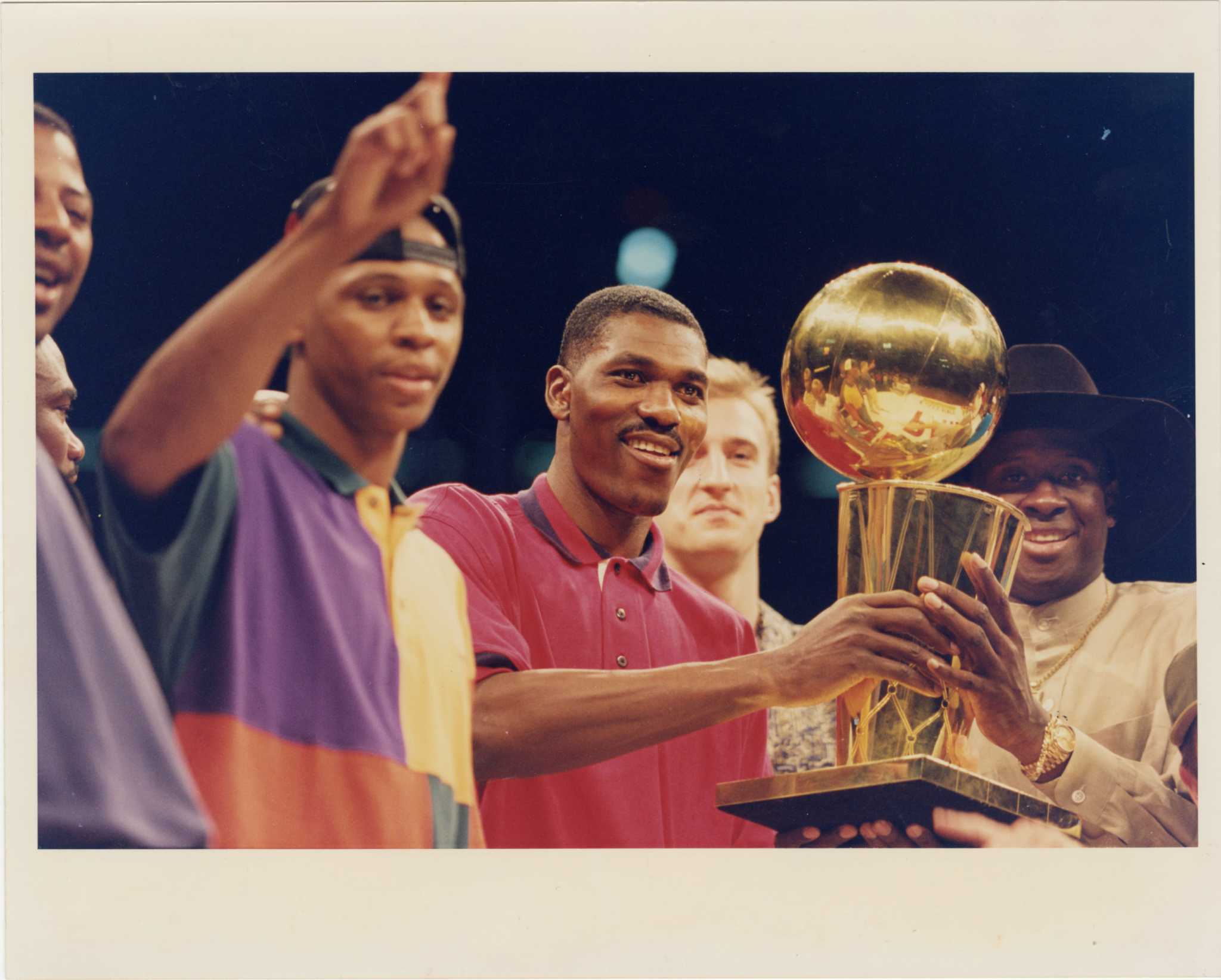 Champions: The Houston Rockets Dynasty 20 Years Later – Trophy Lives