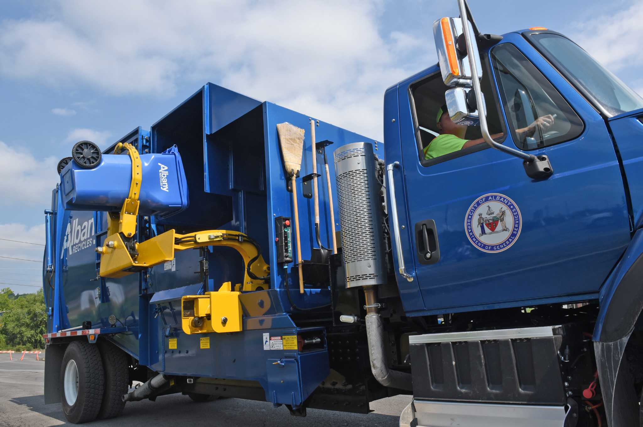Albany unveils new recycling system