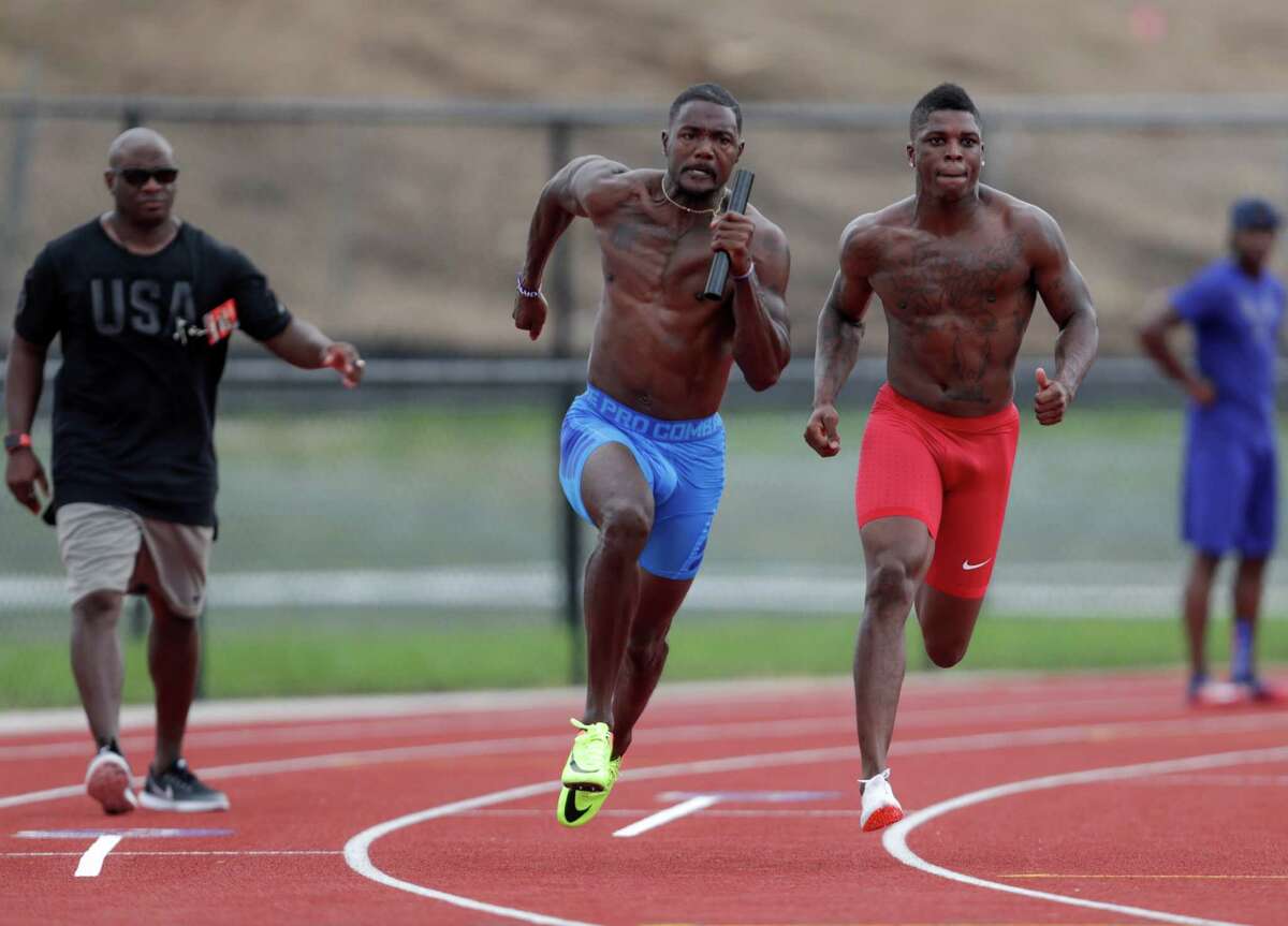 U.S. sprinters expect to put on a show while going for Olympic gold
