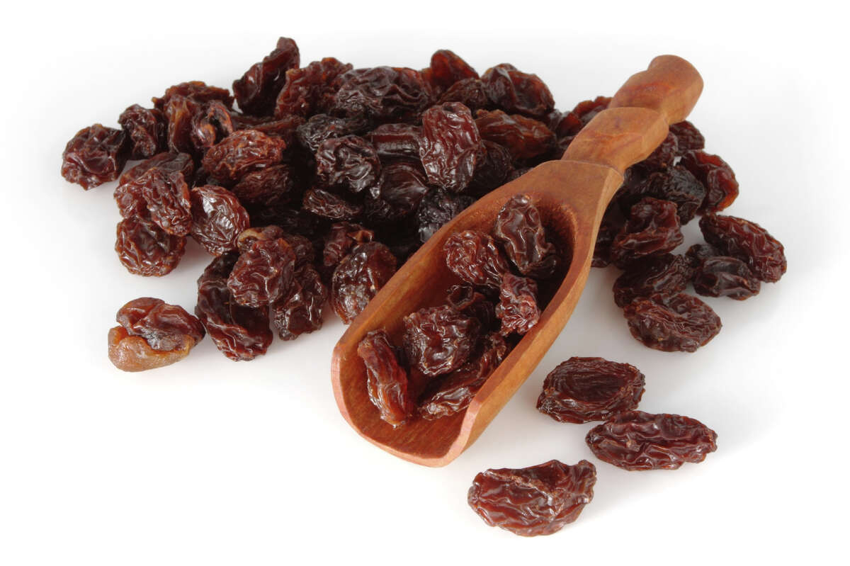 People's Pharmacy Ginsoaked raisins help hip and knee pain