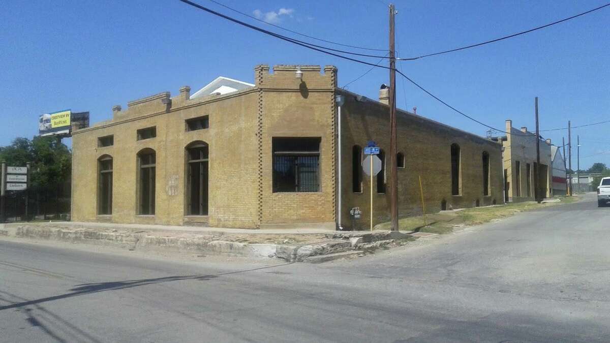 The San Antonio Junk Co., at 802 Austin St. from 1924 through the 1970s, bought and sold scrap metal, rags, bones and other used items.