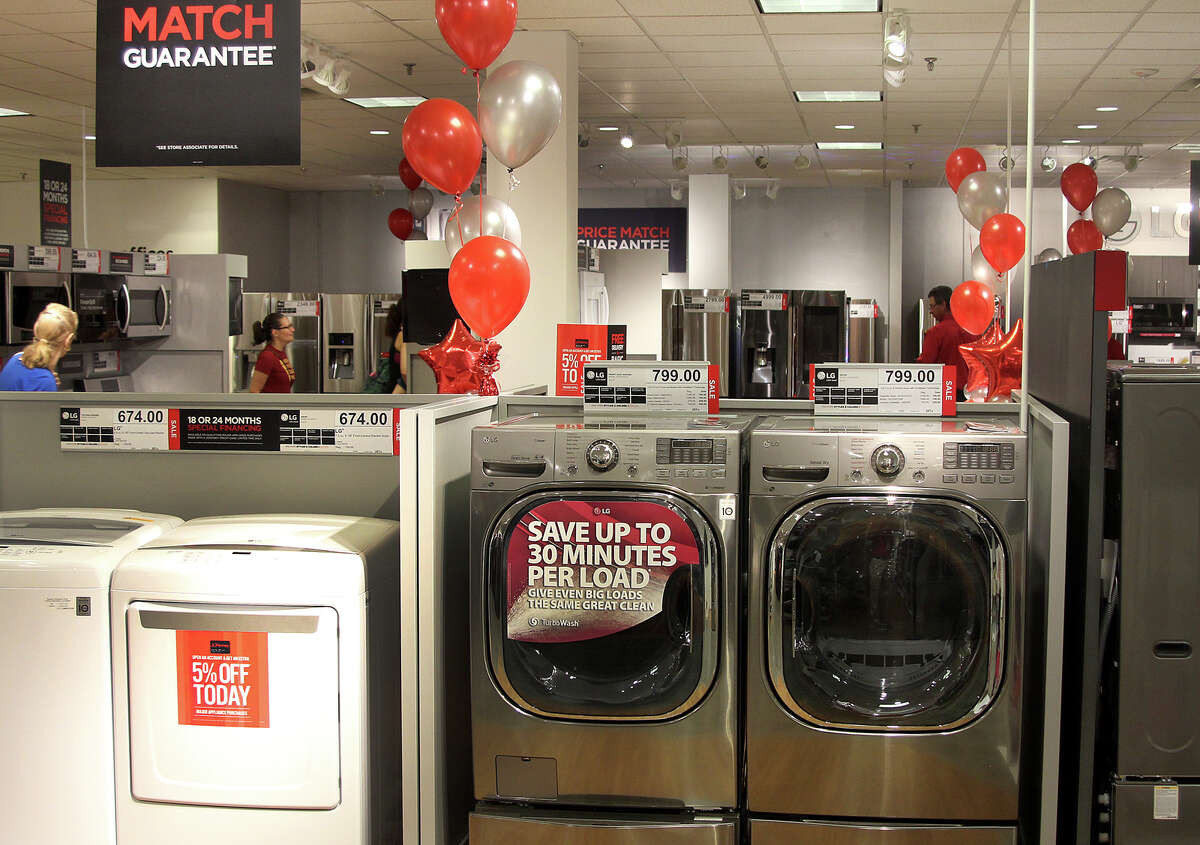 JCPenney jumps back into appliance sales