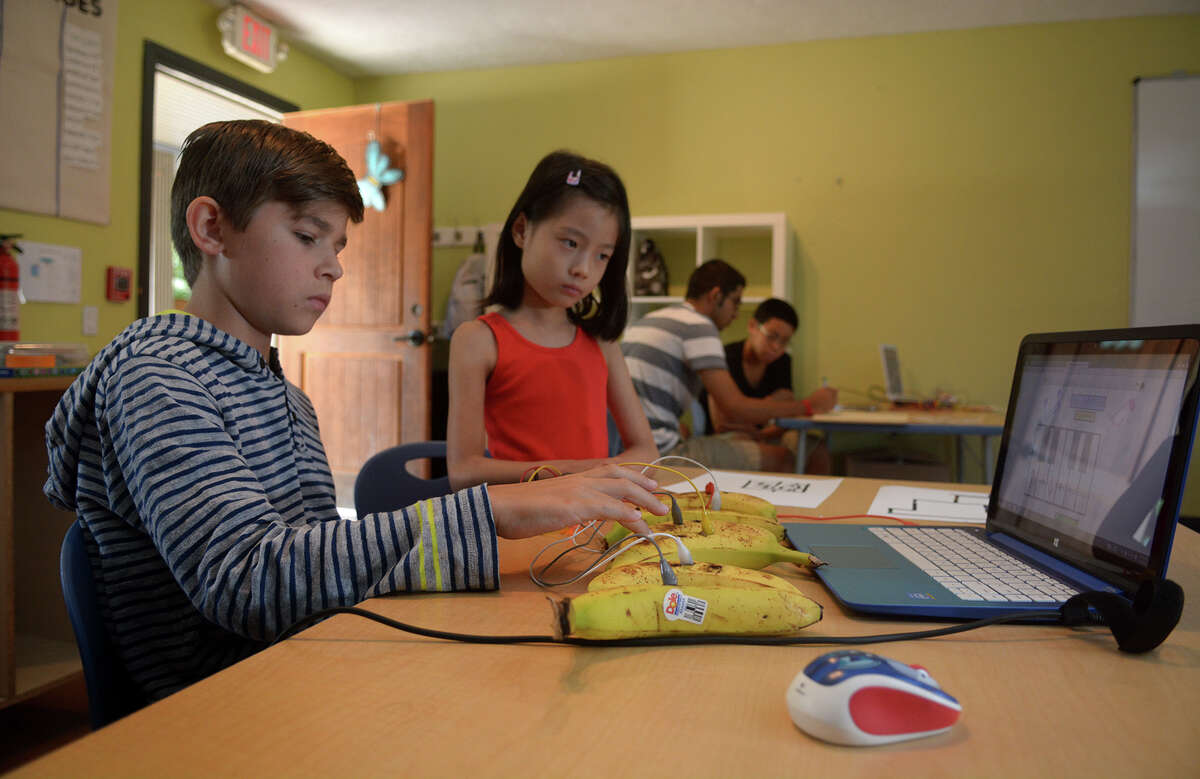 Summer camp sessions help boost kids' use of science, technology ...