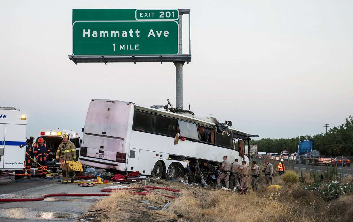 5 killed, several injured in charter bus crash near Merced