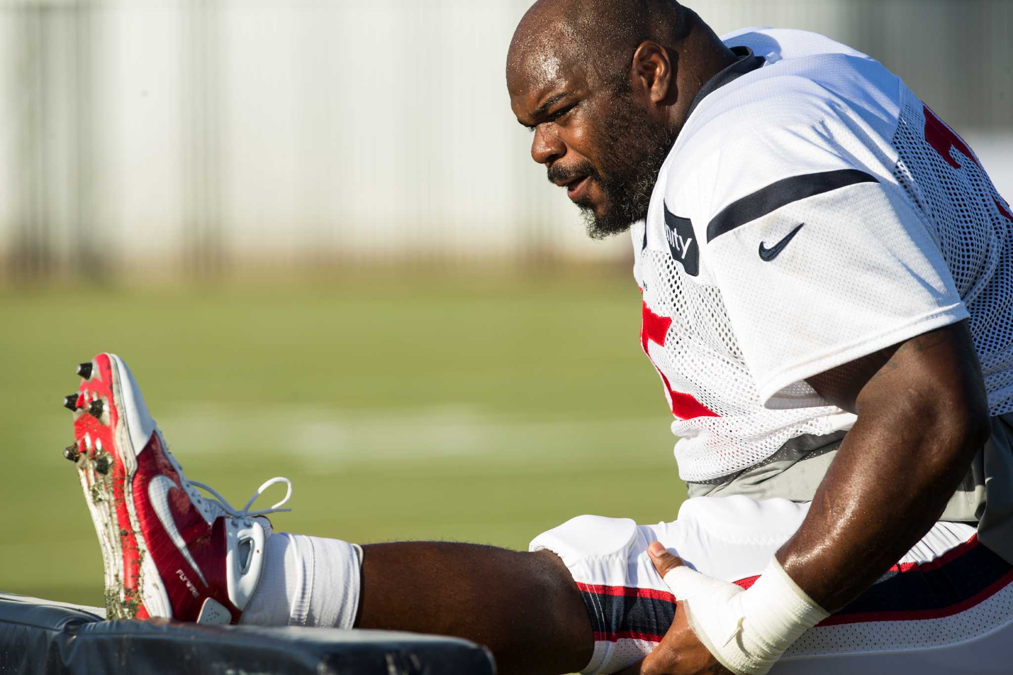 Houston, TX, USA. 03rd Aug, 2015. Houston Texans nose tackle Vince Wilfork  (75) during evening practice at Houston Texans training camp from the  Methodist Training Center at NRG Stadium in Houston, TX.