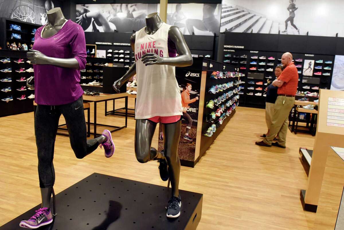 Dick's, Field & Stream open shared store in Latham