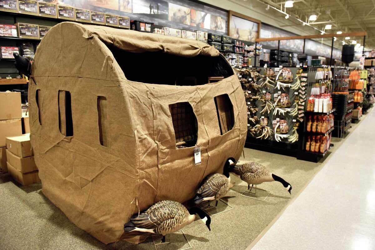 Dick's, Field & Stream open shared store in Latham