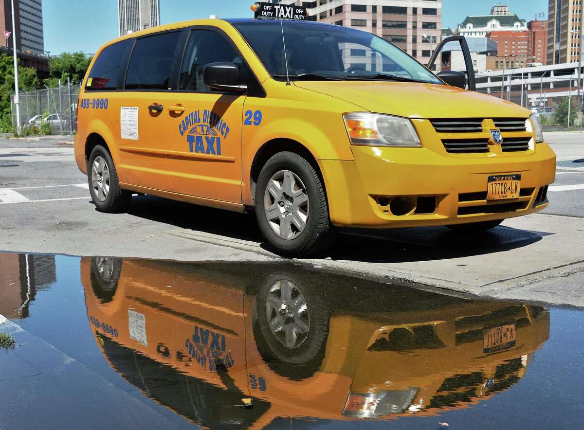 Ahead of state bill, Albany pushes local taxi reform