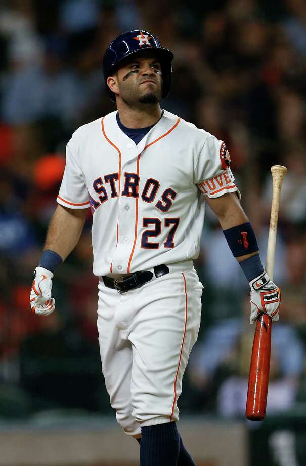 Jose Altuve Out Of Starting Lineup With Sore Finger Houston Chronicle