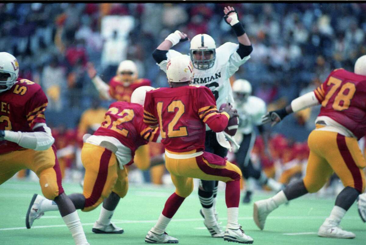 Yates set standard with state football title in '85