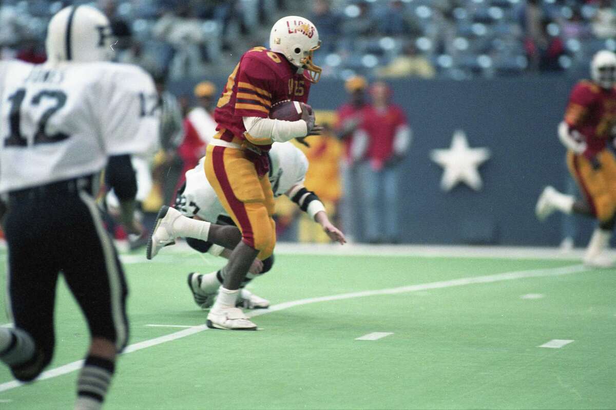 Yates set standard with state football title in '85