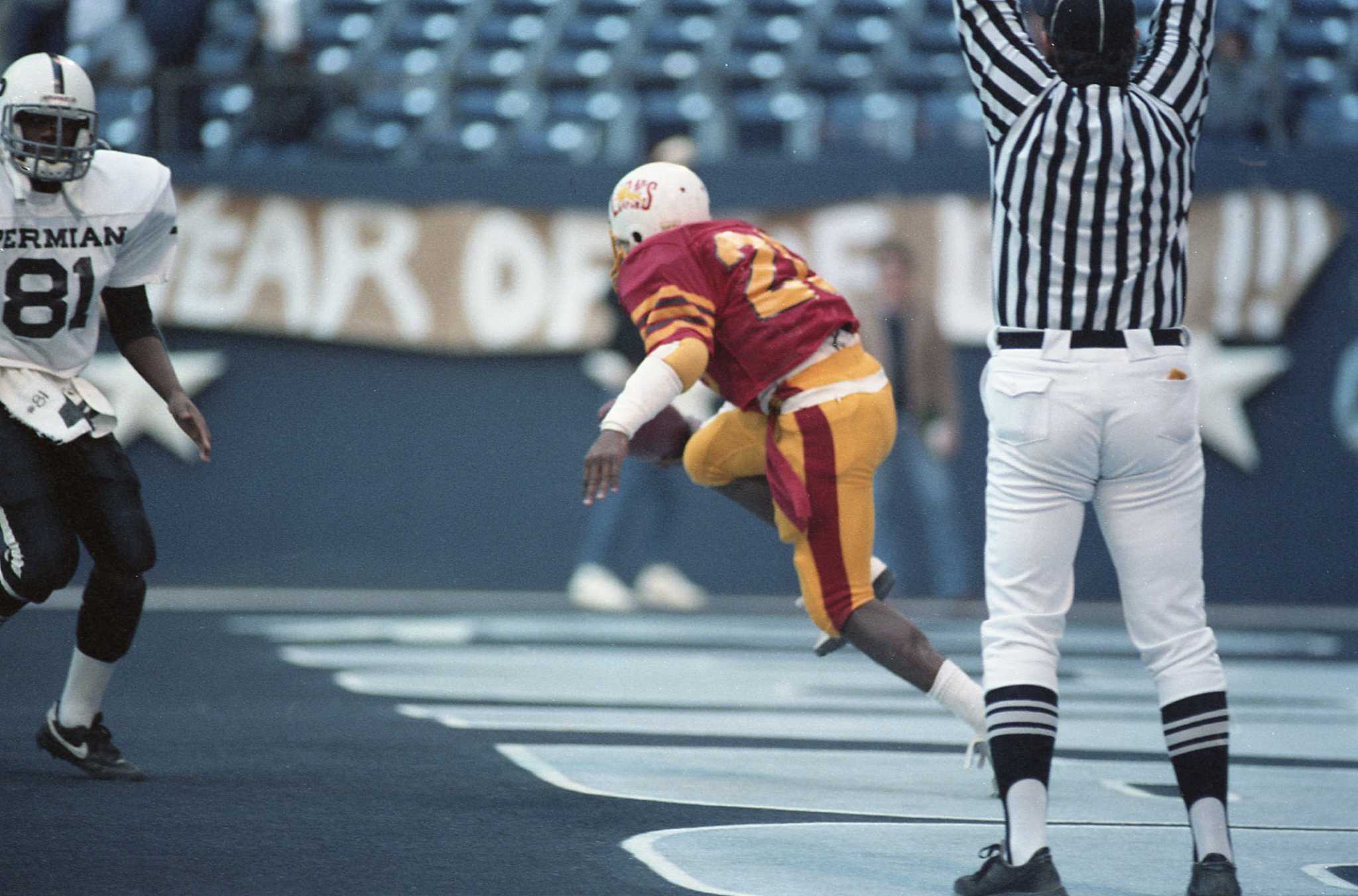 Texas Sports Hall of Fame - 2017 TSHOF Nominee Johnny Bailey. Houston, TX  native. Played for Yates High School in Houston when they won the 1985 5A  State Championship. Joined Texas A&I (