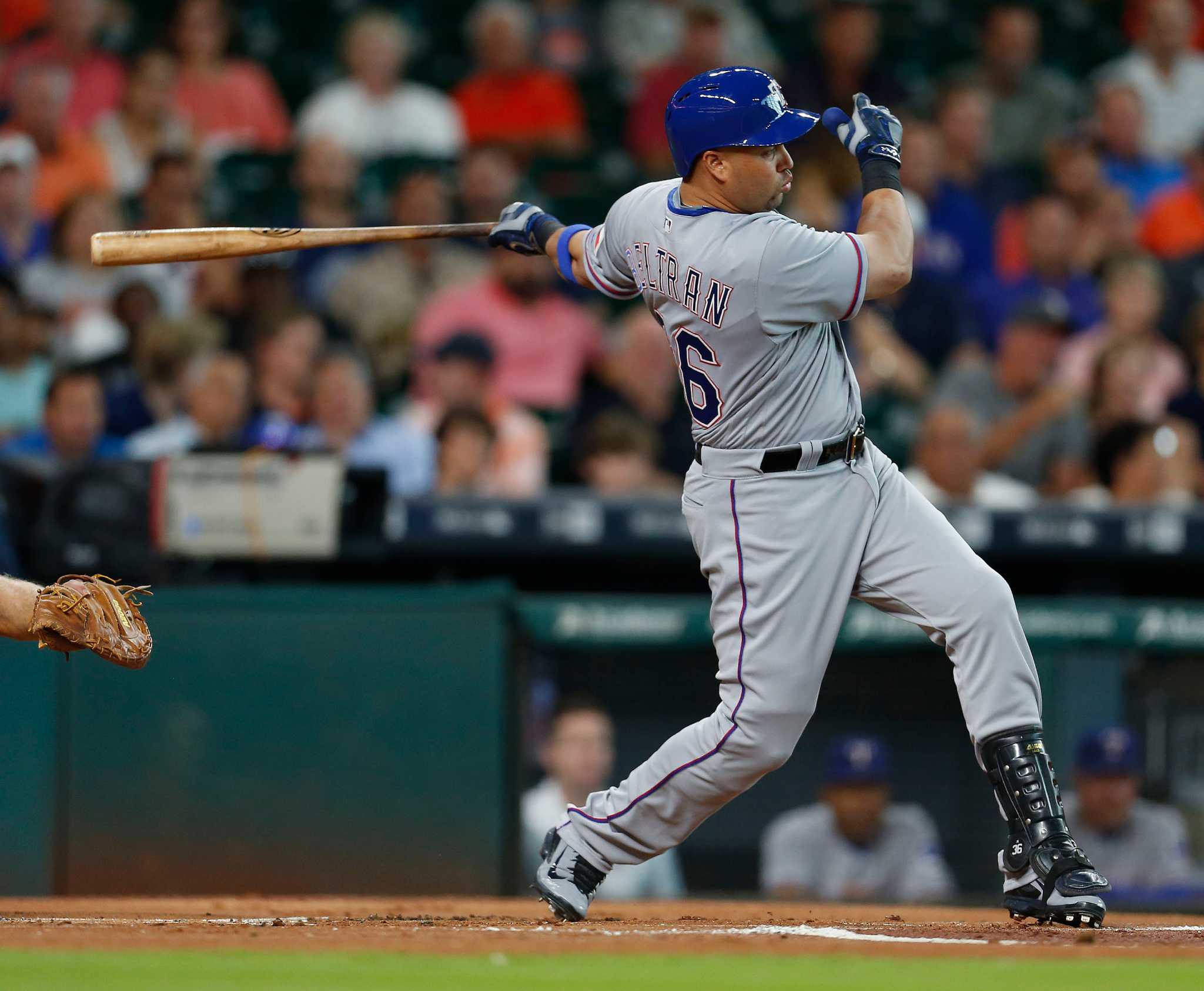 Rangers Live: Carlos Beltran loves the excitement in Texas