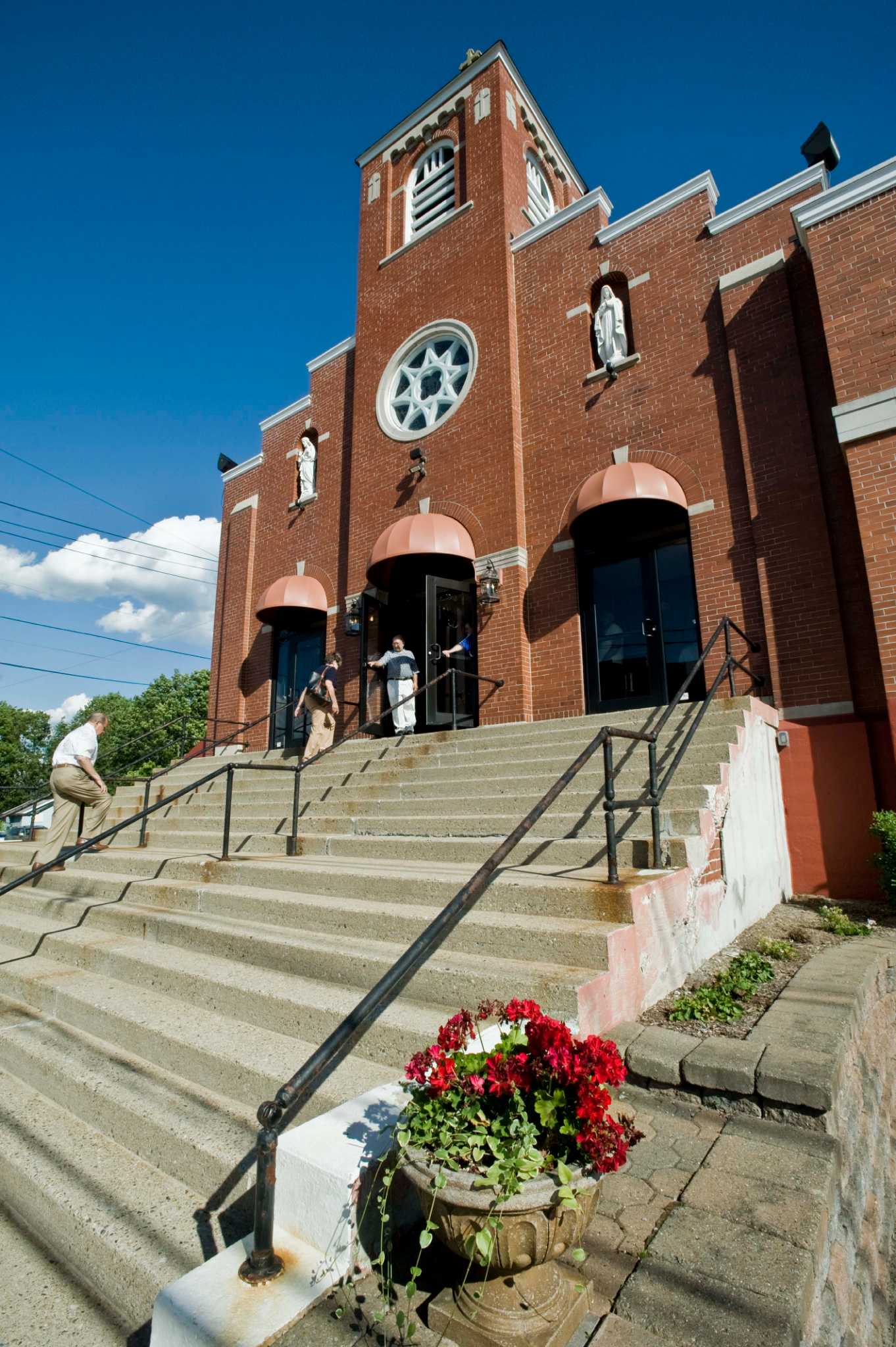 Critical Mass Danbury immigrants buck trend of declining Catholic