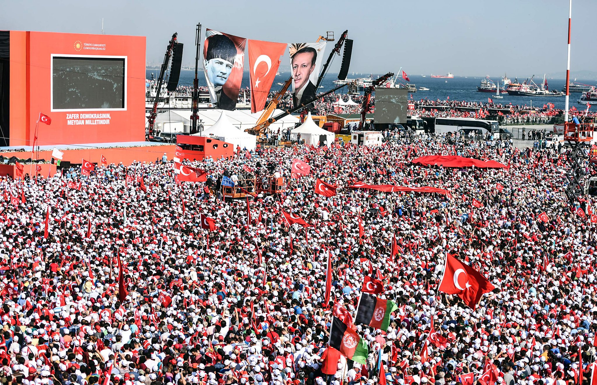 Turkey Rally Yesterday Huge rally in Turkey against coup plotters