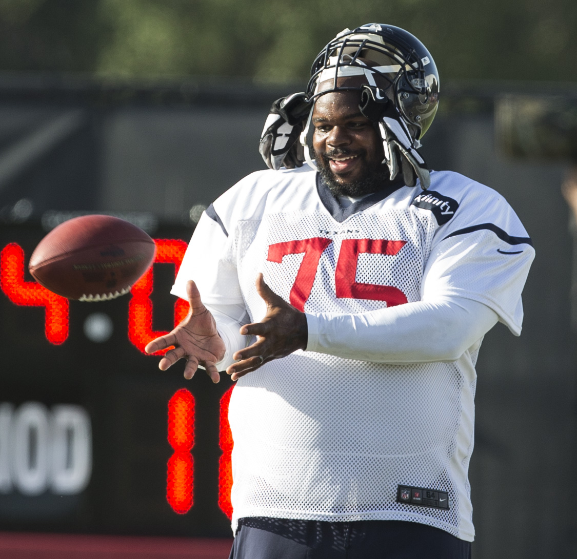 Texans report: Veteran nose tackle Vince Wilfork takes exposure in