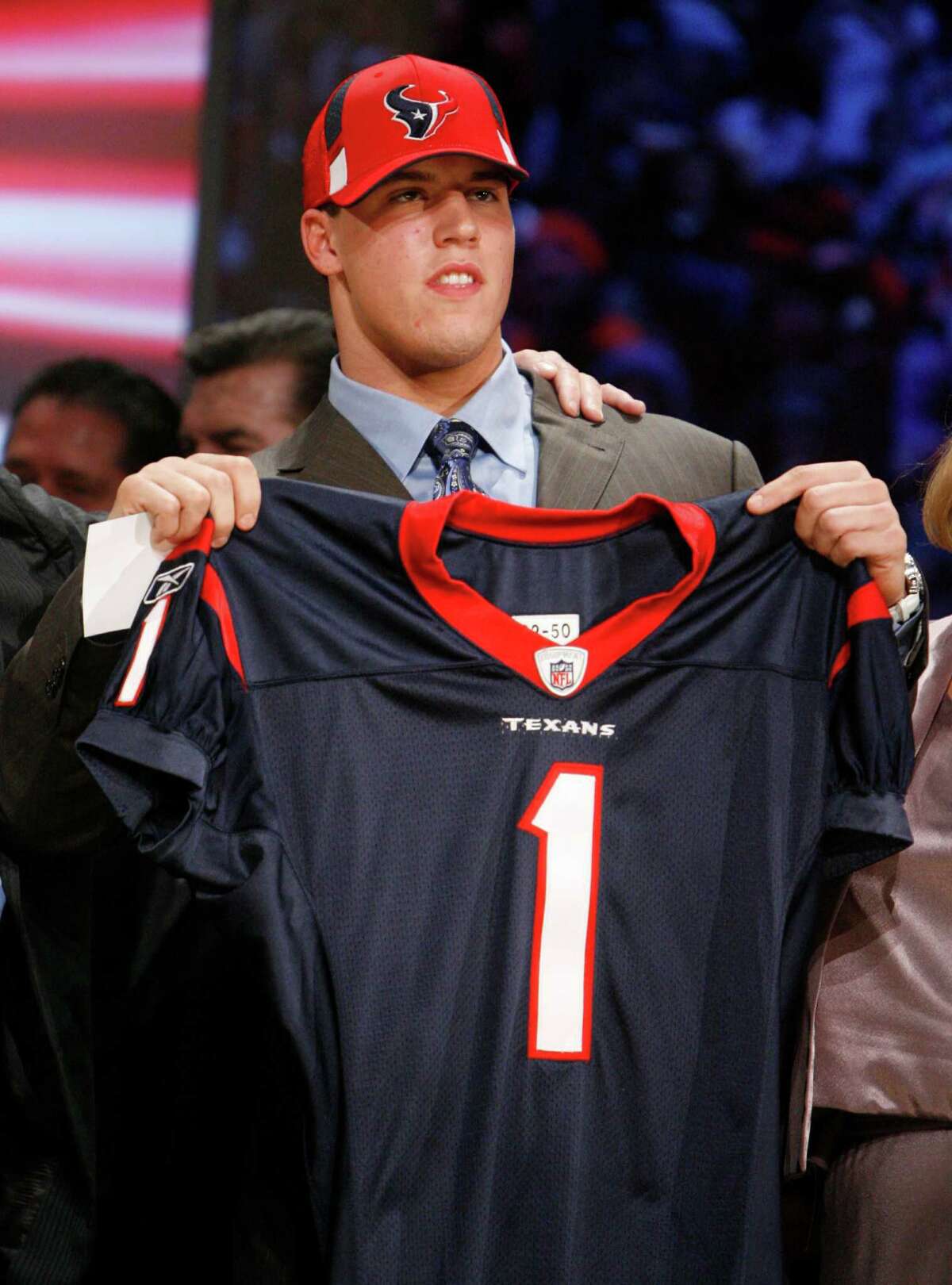 Selected in the first round of the NFL draft by the Texans. Was the 15th player taken overall and the second linebacker.