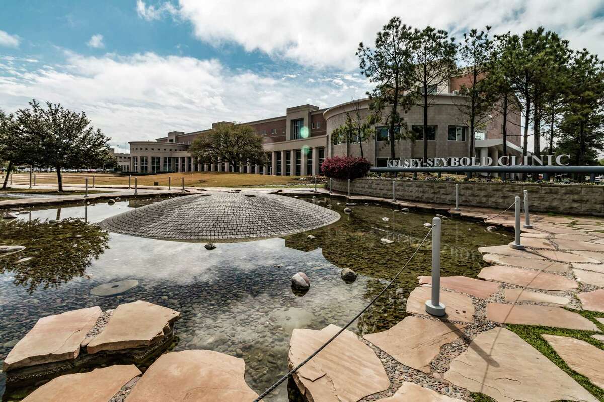 Kelsey, Seybold broke ground in Houston with 'group practices'