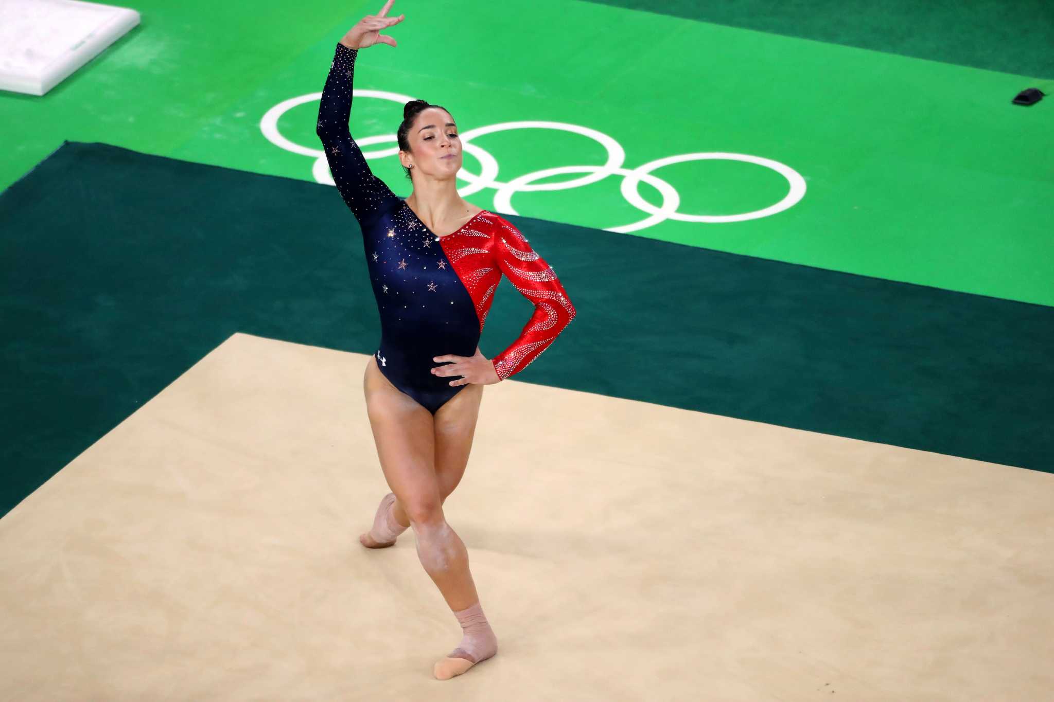 Biles, Raisman finish 1-2 in Olympic floor exercise