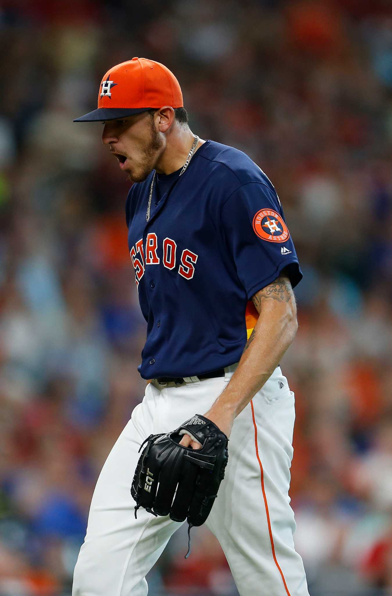 Carlos Correa booed by Astros fans, Twins star and Josh Reddick react