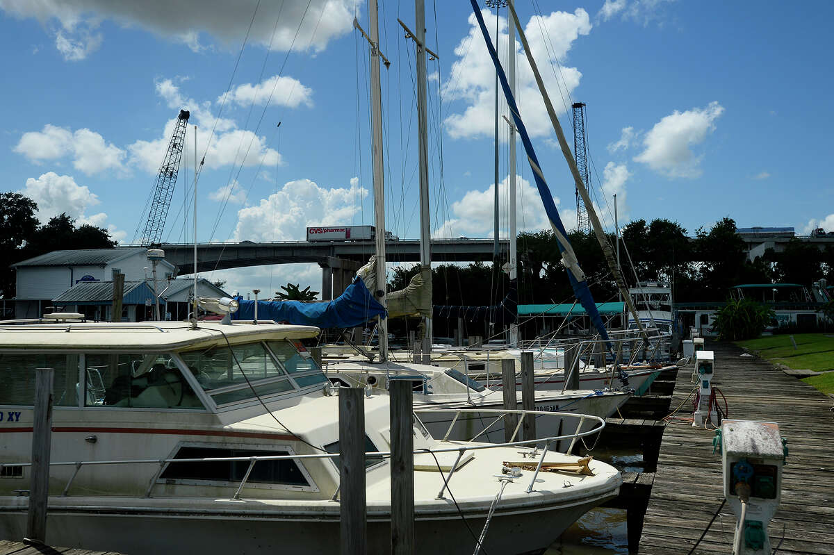 Beaumont Yacht club threatens to strip improvements from marina