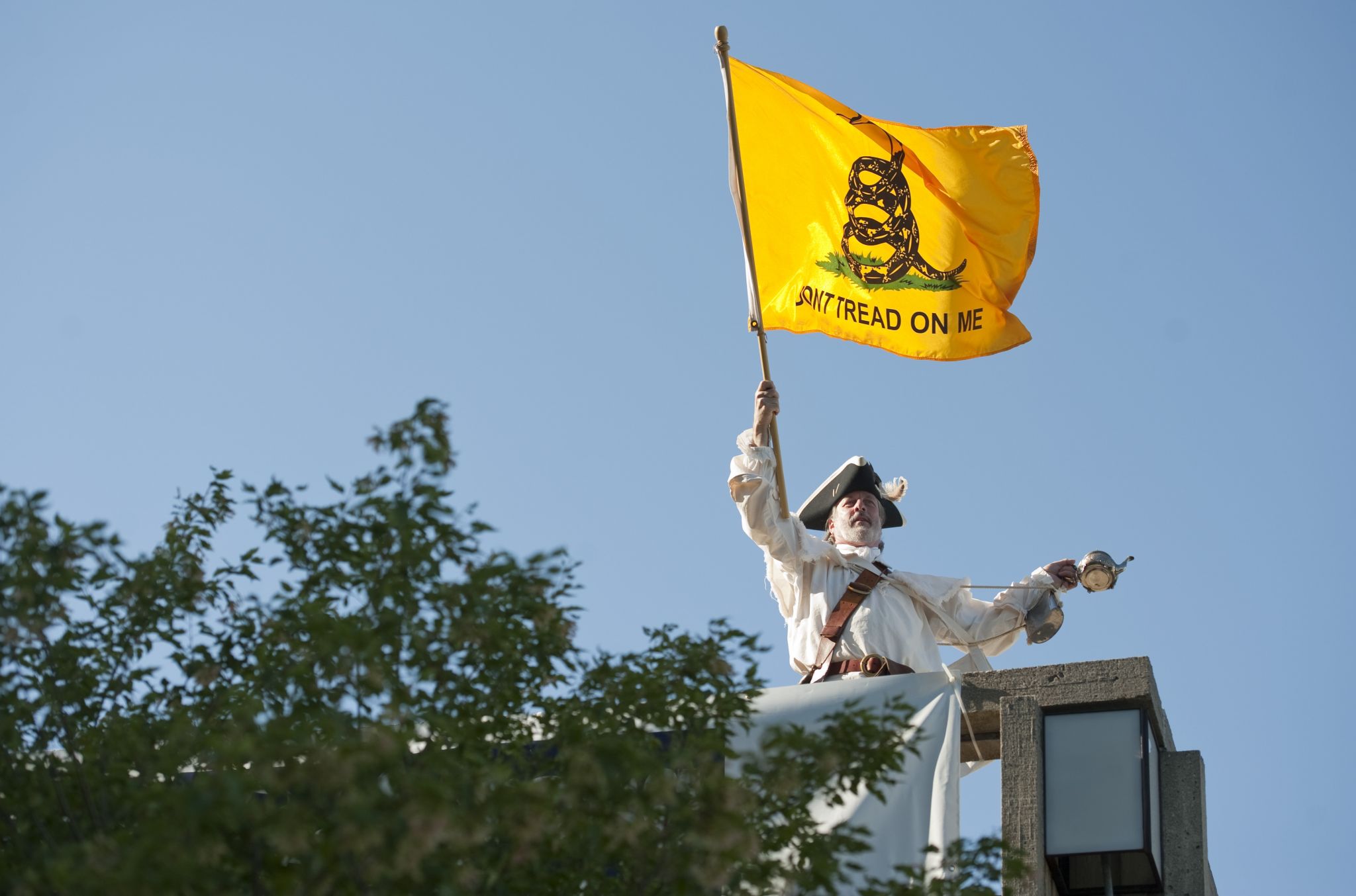 Don't Tread on Me' flag being investigated by the EEOC as possibly racist