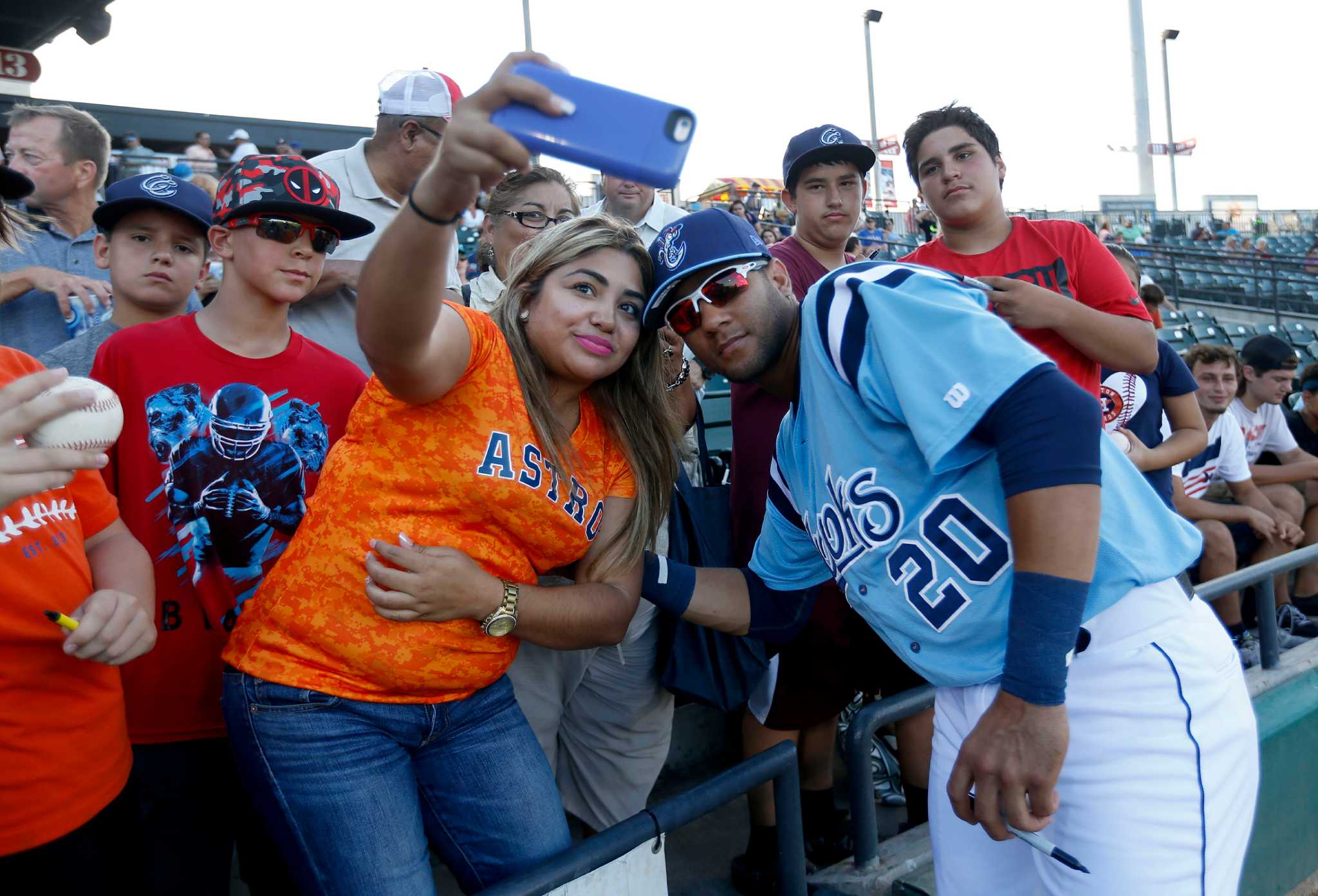 As Astros' next great hope, Yulieski Gurriel gets accustomed to U.S. ball