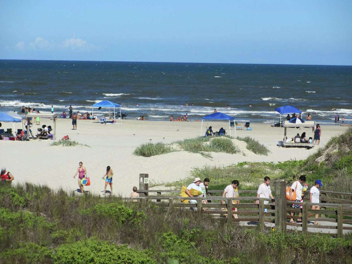 The beach in front of the Malaquite Visitors Center is a popular place for a swim or a picnic. Bring your own food.