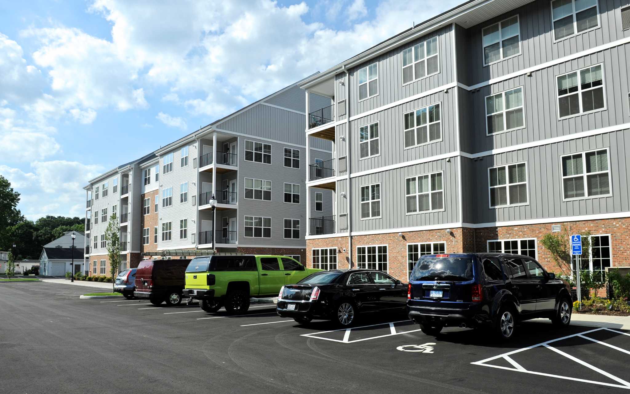 Danbury Luxury Apartments