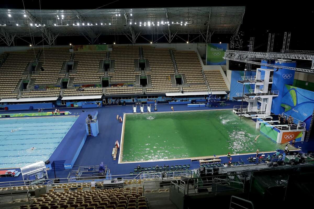 It's spreading now the Olympic water polo pool has turned green