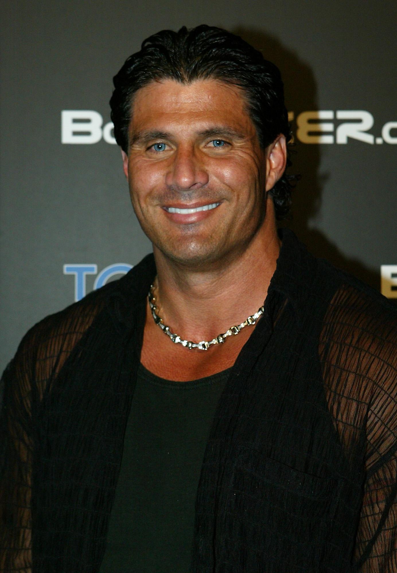 Twitter rant costs Jose Canseco his job as A's TV analyst