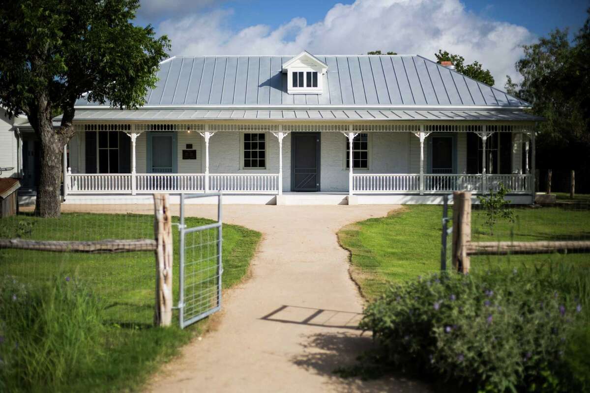 Selma celebrates 1.3 million restoration of 1852 home