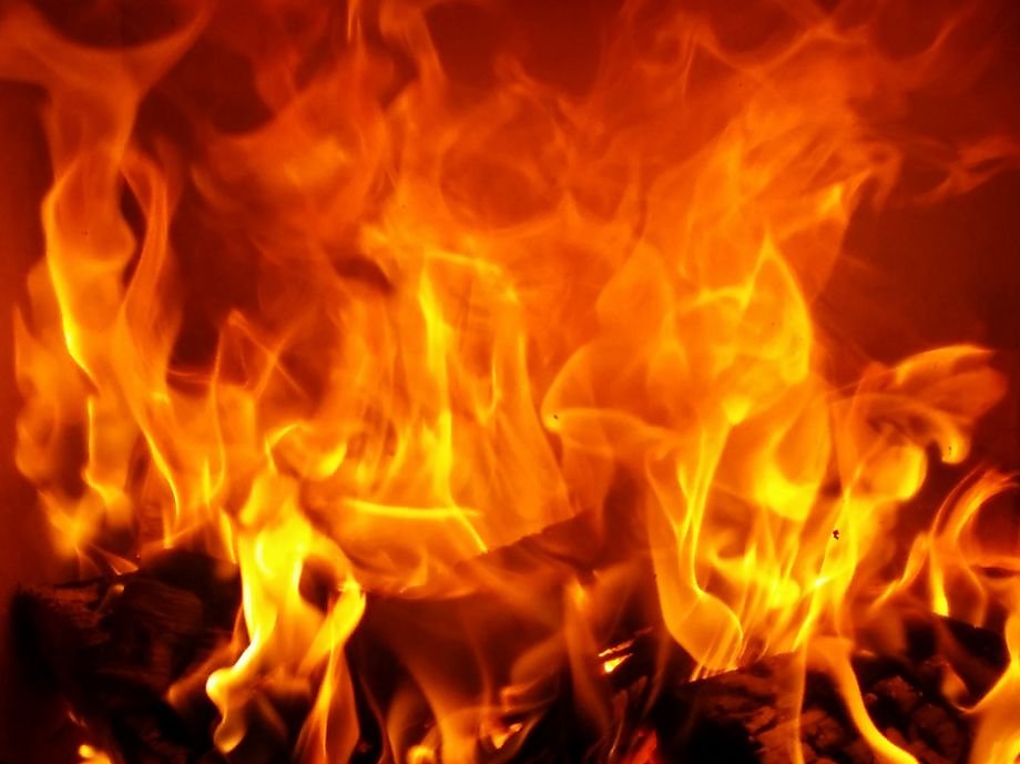Evacuation order lifted for Oakley vegetation fire