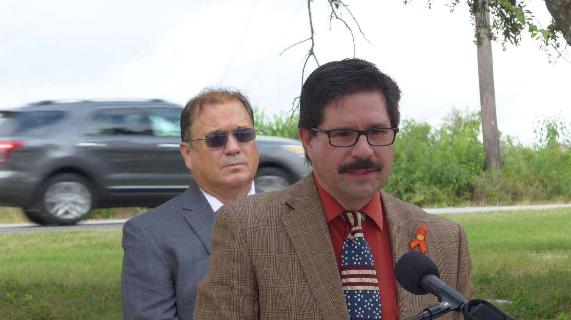 チャランゴ Jorge Luis Rodriges No.496 Painful progress ahead for Culebra Road widening