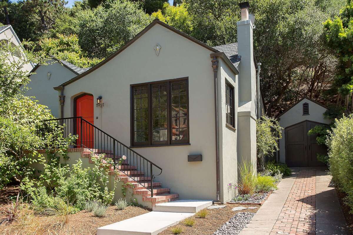 Glenview home nurtured over time to perfection