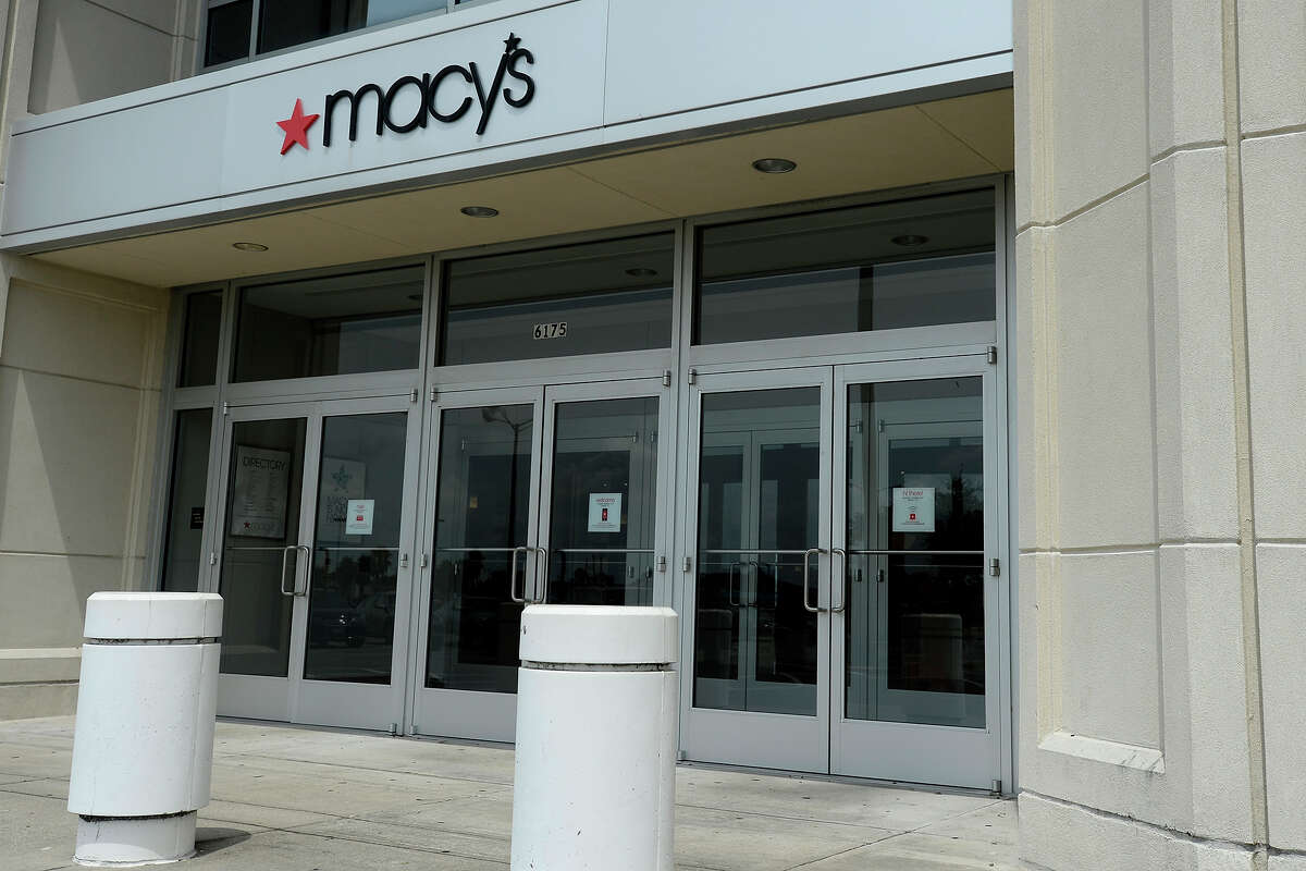 Macy's to close Parkdale Mall store