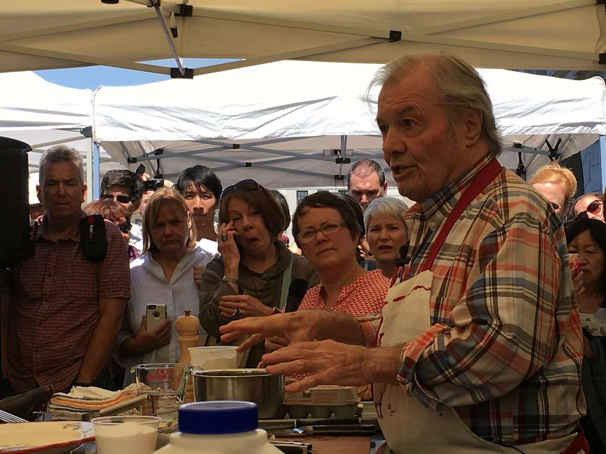 Jacques Pepin answers questions from the audience at the Ferry Plaza Farmers Market.