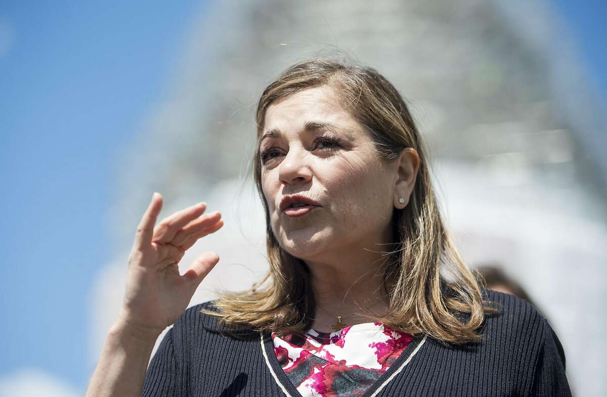 UNITED STATES - APRIL 28: Rep. Loretta Sanchez, D-Calif., participates in the news conference on Food and Drug Administration menu labeling regulations on Tuesday, April 28, 2015. (Photo By Bill Clark/CQ Roll Call)