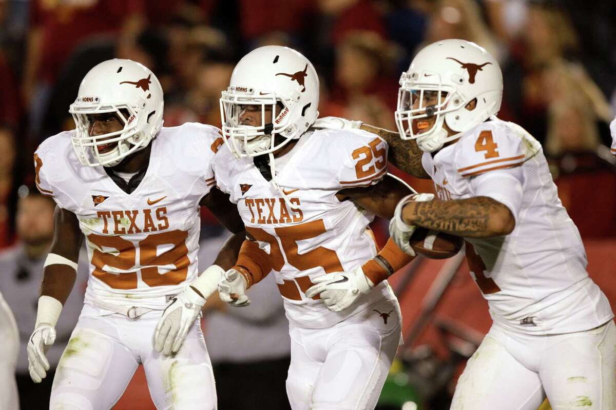 For UT’s Evans, football and fashion both worth the wait