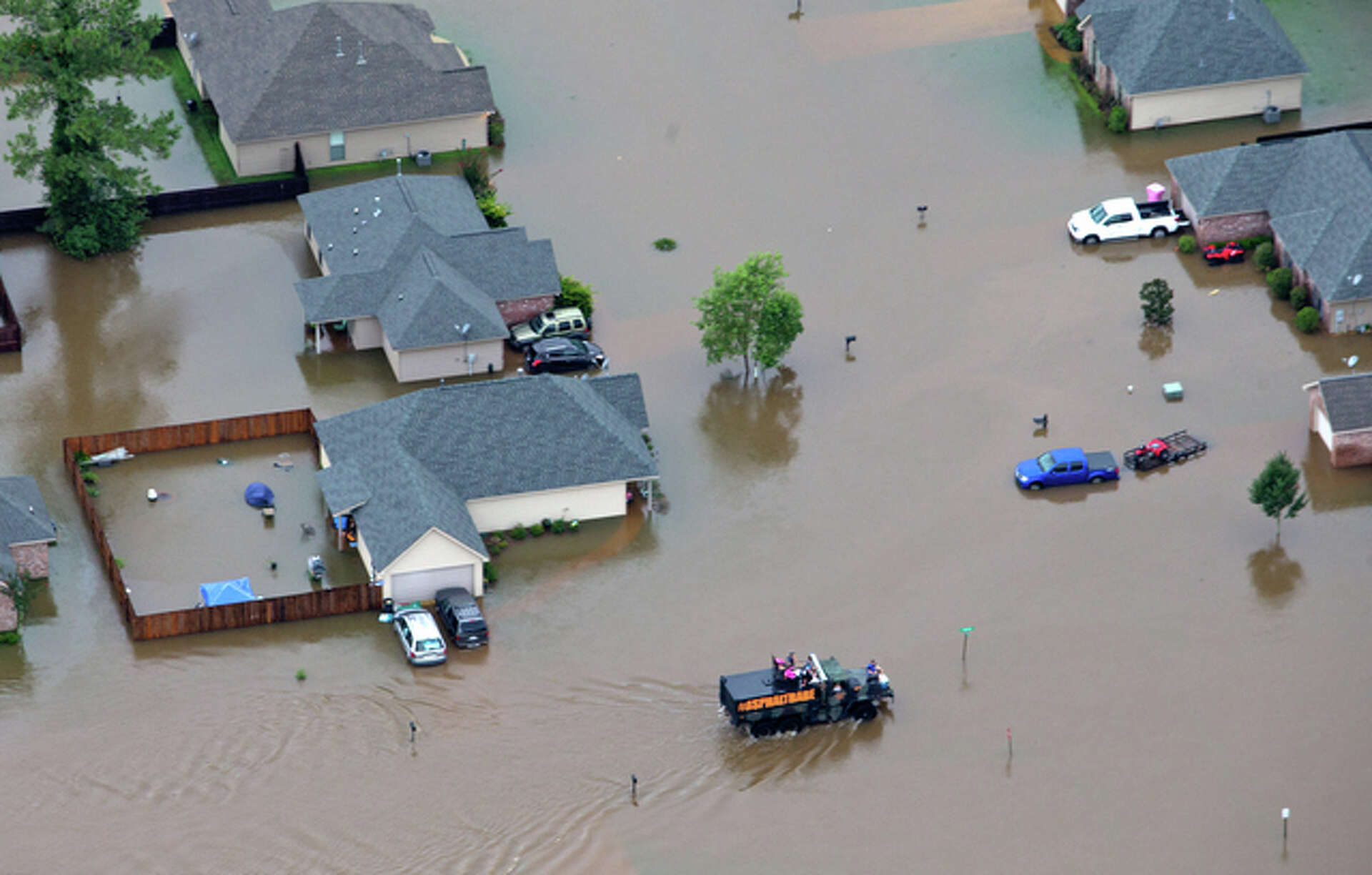 Aerial photos show 'historic' flooding across Louisiana