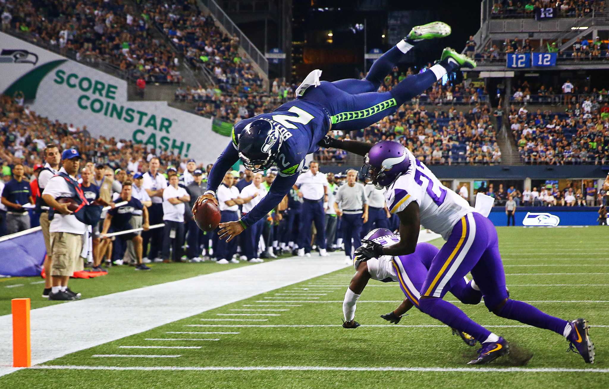 20 Seattle Seahawks Strong Safety Kelcie Mccray (33) Stock Photos