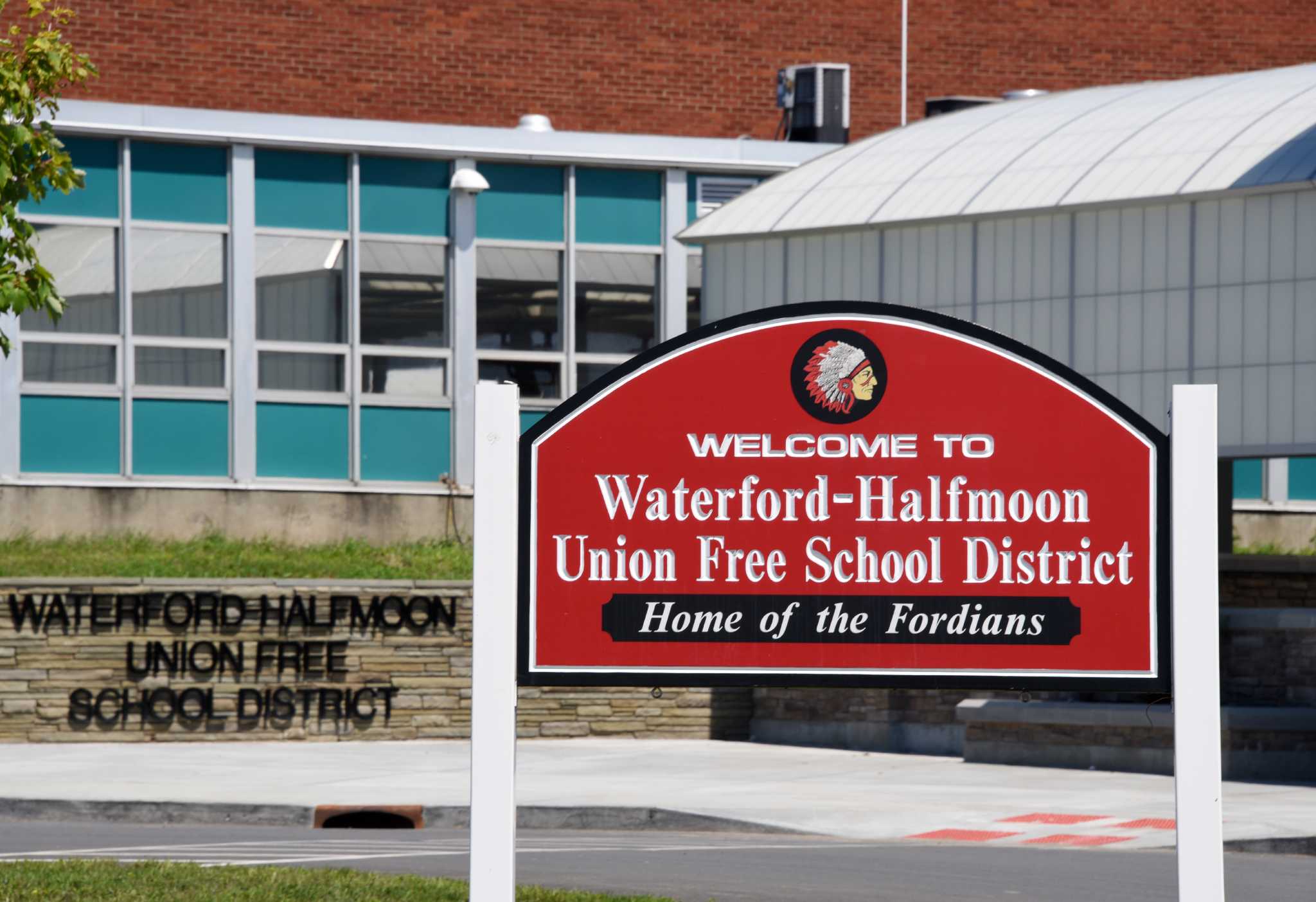 Waterford-Halfmoon school closed Tuesday after pipe breaks - Times Union