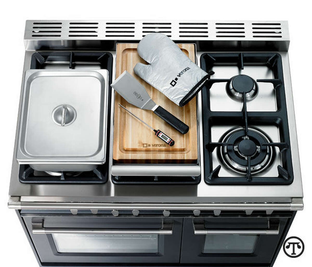 Ranges with a variety of abilities to cook different ways at once are a popular part of many modern kitchens. (NAPS)