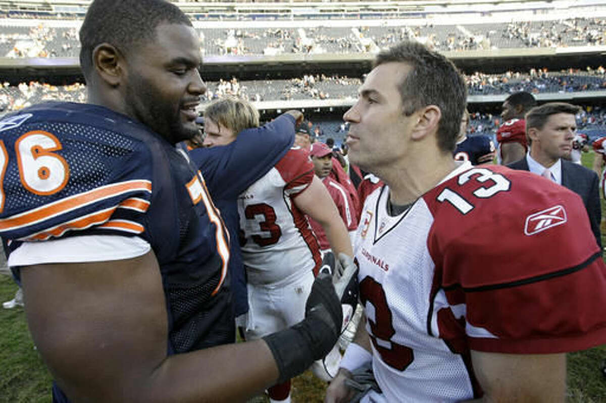 09 November 2008: St. Louis Rams # 76 T Orlando Pace on the bench