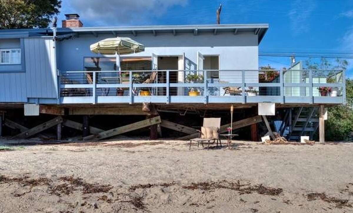 'Brady Bunch' star Eve Plumb purchased this modest Malibu cottage for $55,300 in 1969, and sold the beachfront property for $3.9 million in summer 2016. 